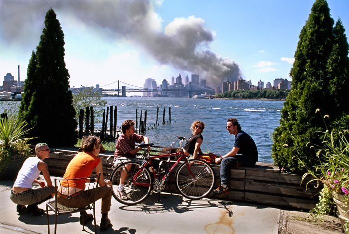 The Photographer Considered This 9/11 Brooklyn Scene Too Tranquil At The Time. He Decided Not To Publish The Image Widely Until Four Years After The Attacks The Photographer Considered This 9/11 Brooklyn Scene Too Tranquil At The Time. He Decided Not To Publish The Image Widely Until Four Years After The Attacks